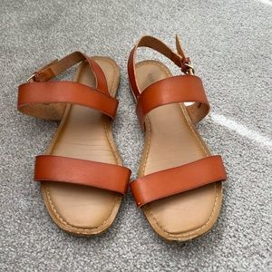 Old Navy Sandal - Size 9